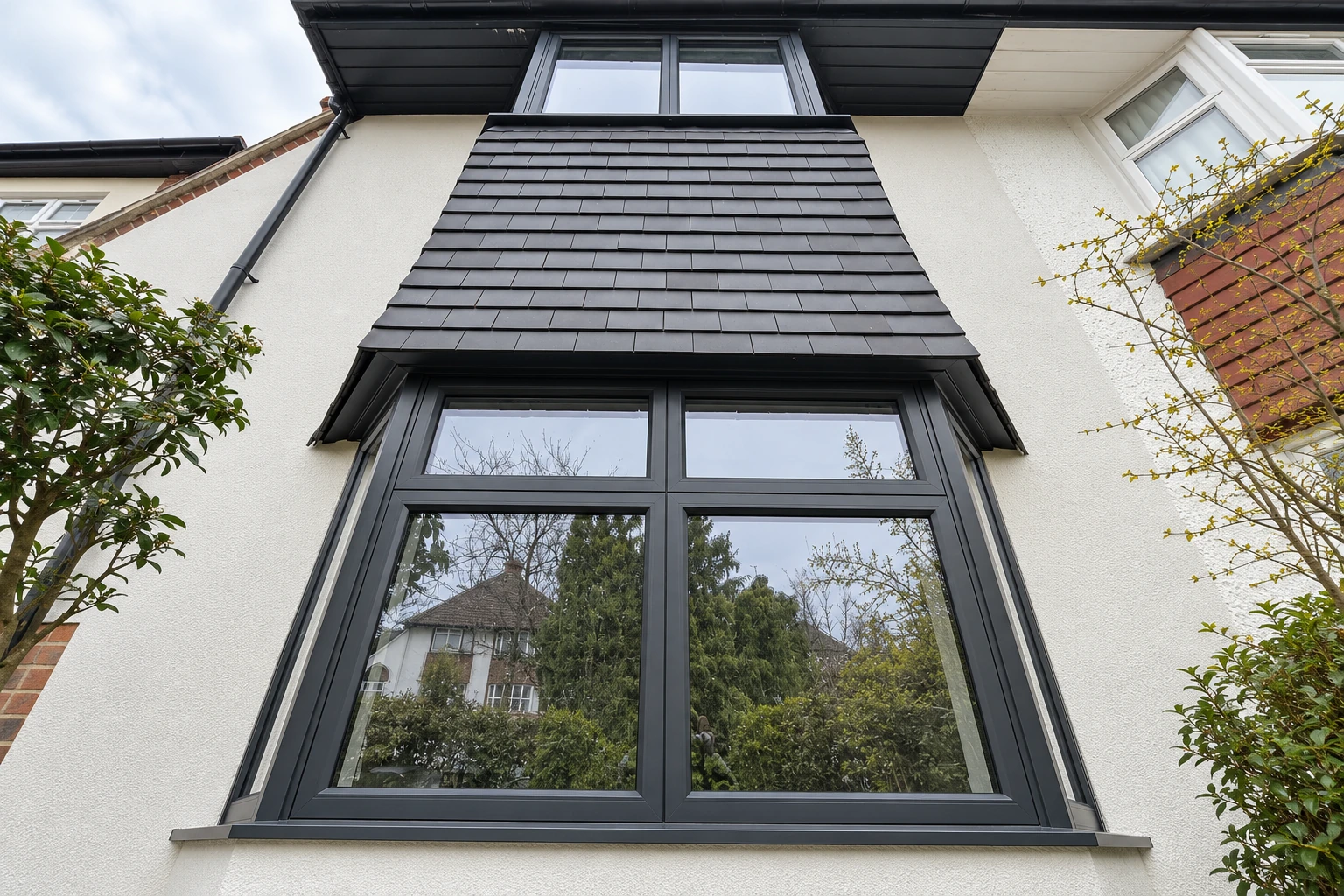 Window inspiration 28: 05 Anthracite Two Storey Bay 2 After Enhance