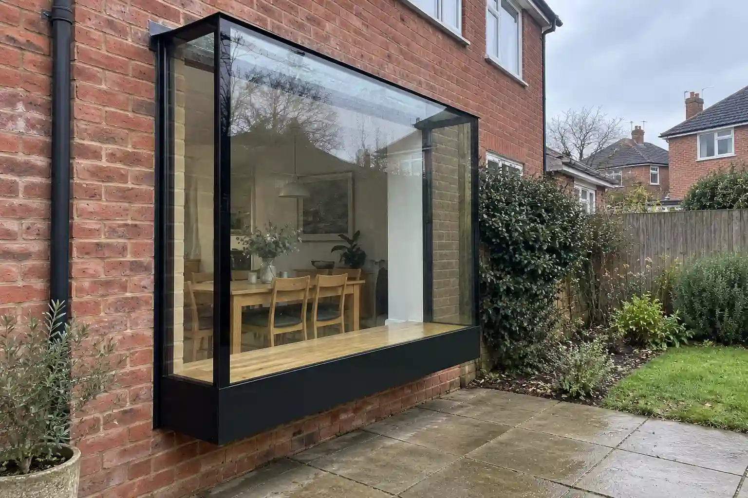 Box glass window example