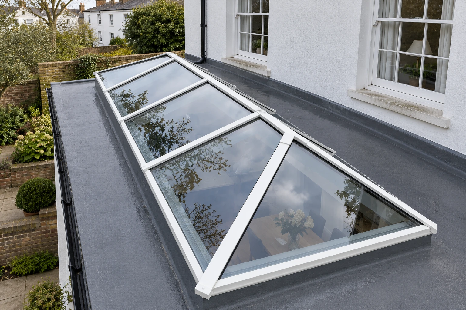 Long white roof lantern at Georgian-style house